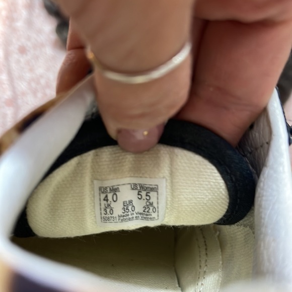 Vans old Skool leopard low top sneakers Sz 5.5 - Picture 4 of 4